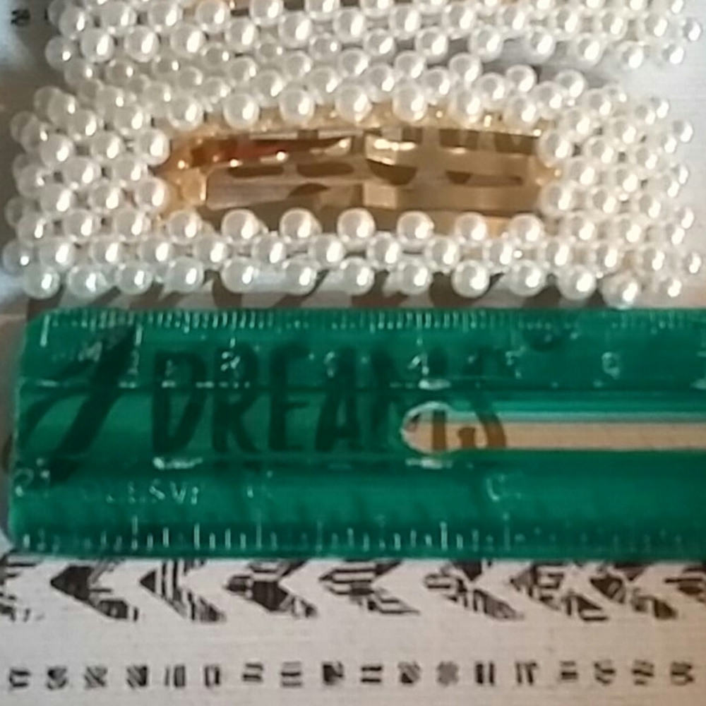❤2pc Hair Clips - Picture 4 of 5